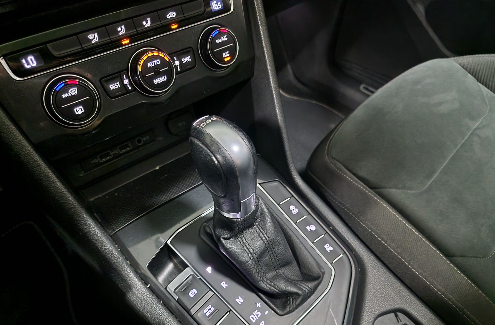 Volkswagen Tiguan Sport 2.0 TDI DSG - foto 5