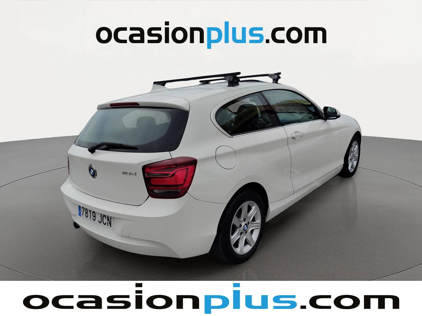 Foto trasera BMW Serie 1 BMW Serie 1 118d (143 CV) derecha