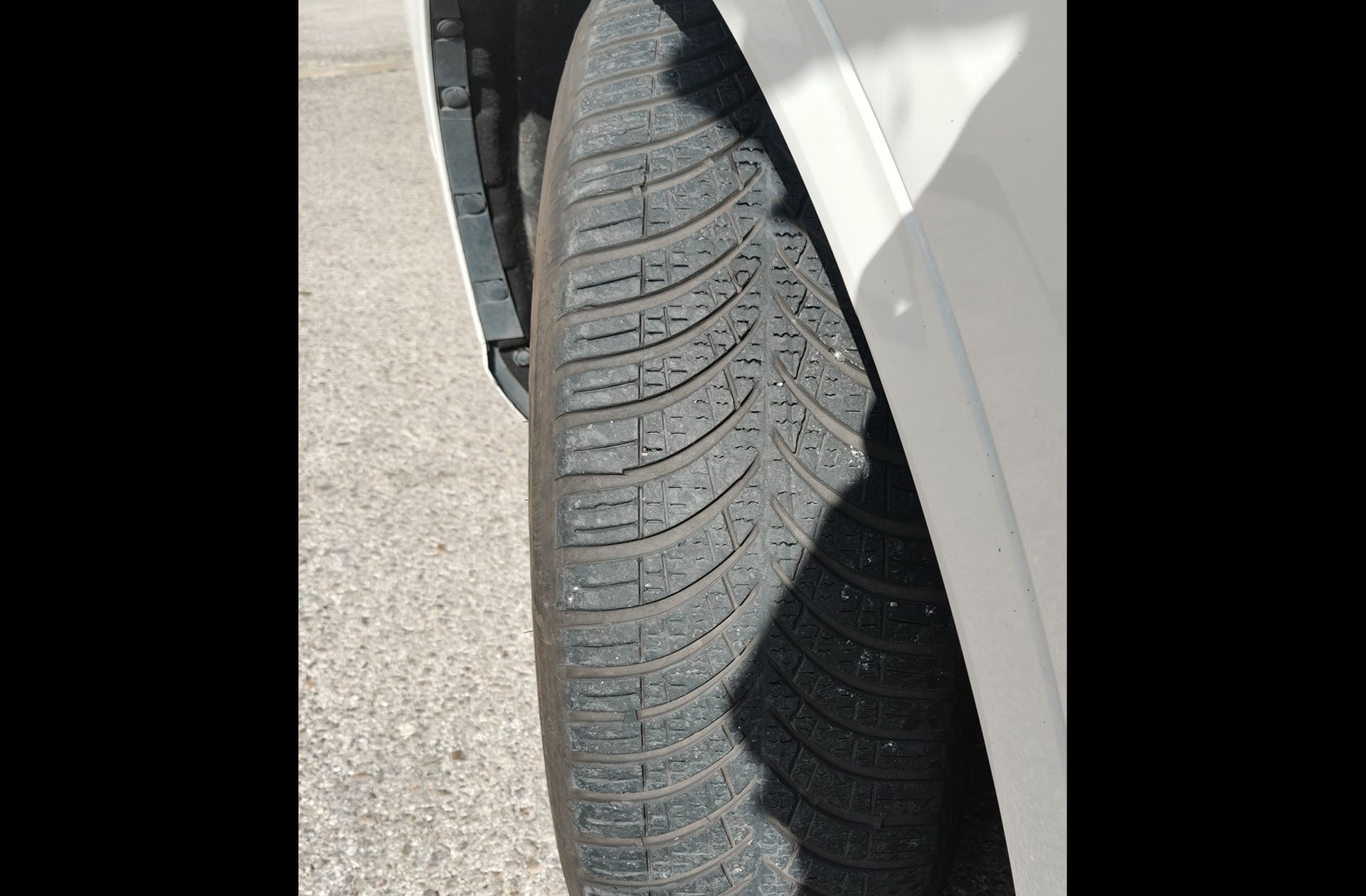 Ford Kuga 2.0 EcoBlue ST-Line X 4x4 - foto 42