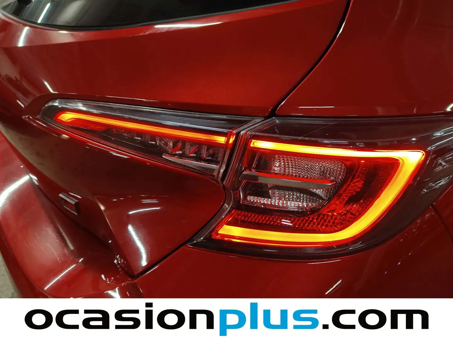 Foto Toyota Corolla Toyota Corolla 180H GR-SPORT E-CVT (184 CV)