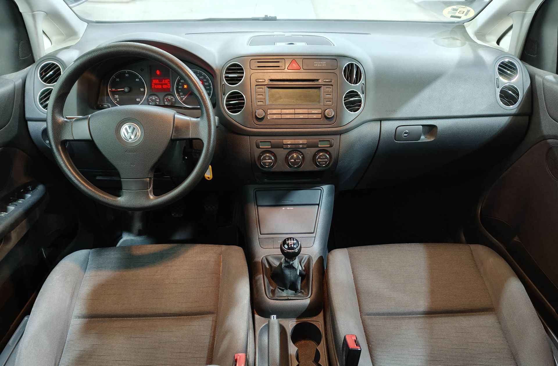 Volkswagen Golf Plus Trendline 1.9 TDI - foto 6