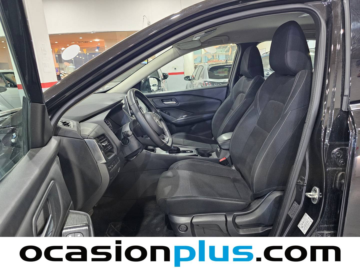 Foto asientos delanteros Nissan QASHQAI Nissan Qashqai E-POWER N-Connecta Auto (190 CV)