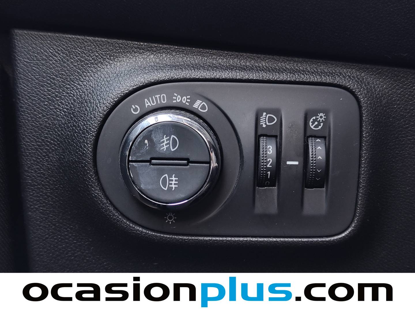 Opel Corsa Opel Corsa Corsa 1.4 GLP Design Line (90 CV) de segunda mano