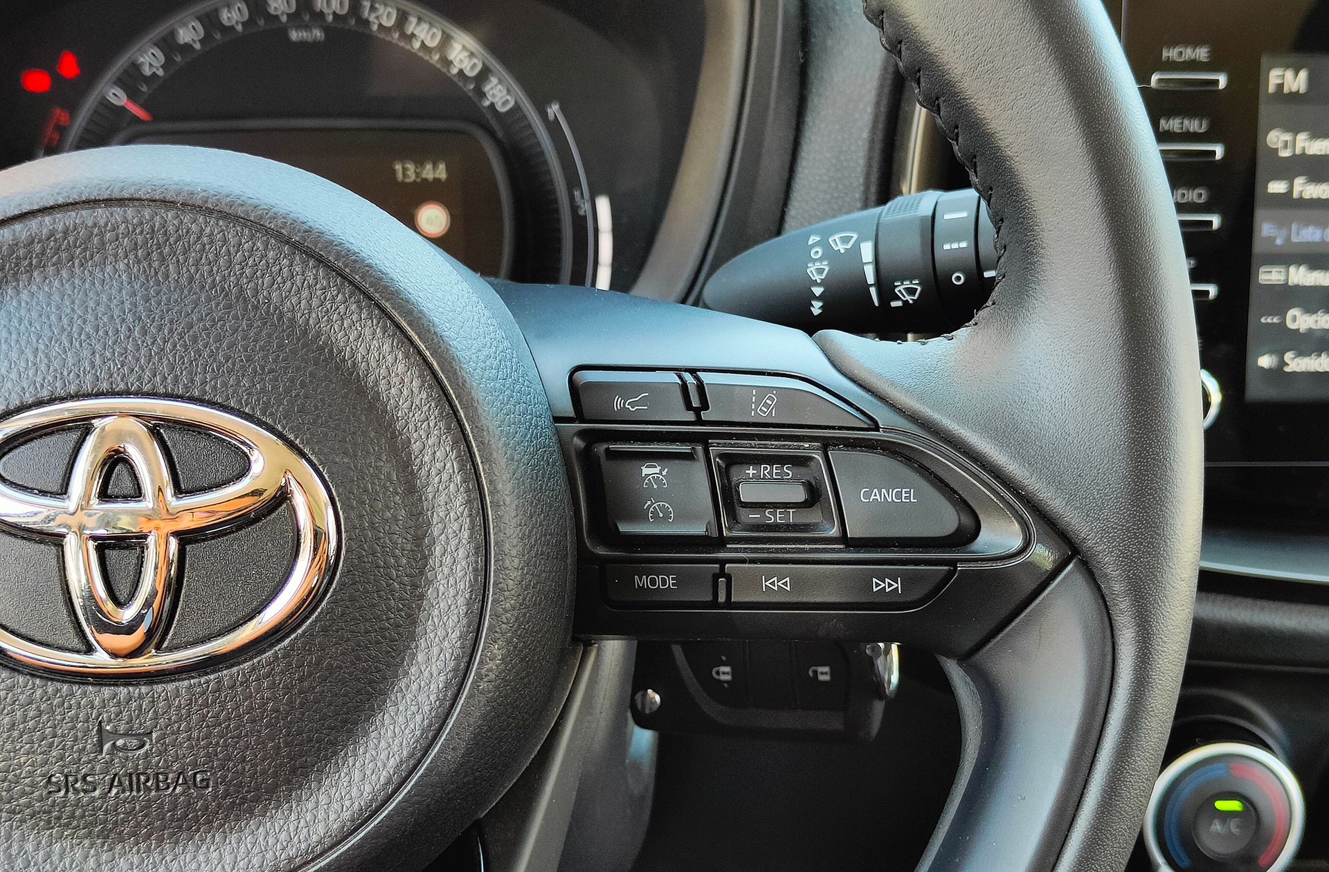 Toyota Aygo X 1.0 VVT-I Play - foto 22