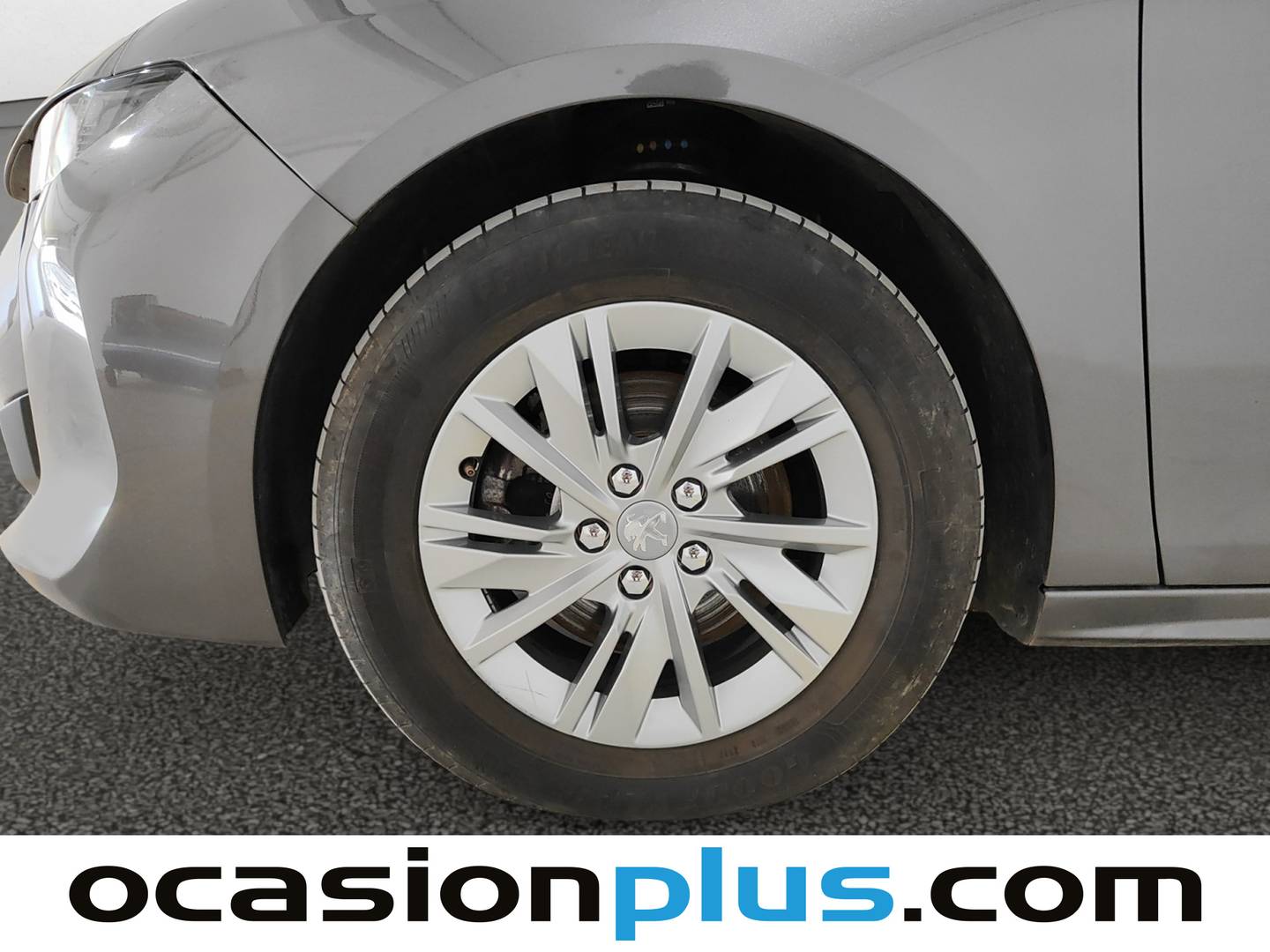 Foto Peugeot 508 Peugeot 508 PureTech 130 Active Pack EAT8 (130 CV)