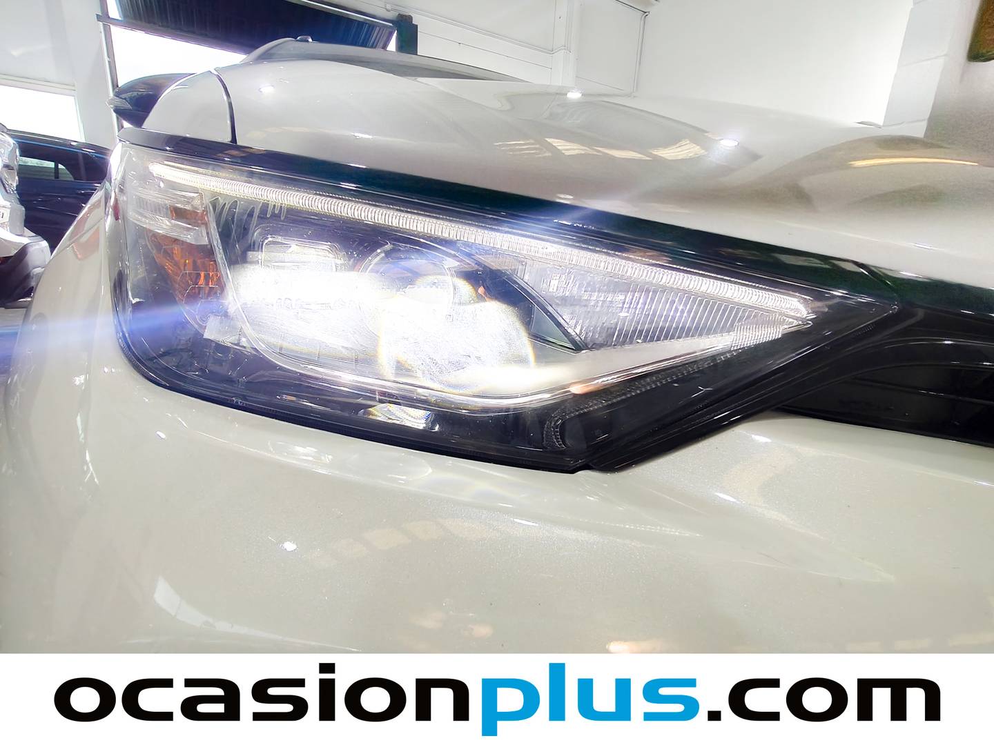 Foto Toyota Auris Toyota Auris 140H Hybrid Touring Sports Feel! (136 CV)