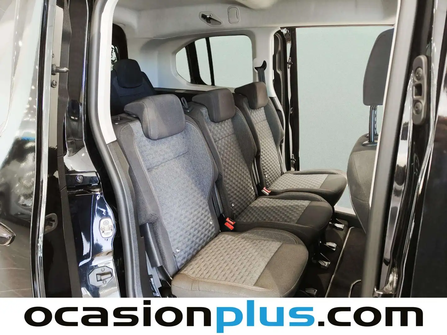 Foto Peugeot Rifter Peugeot Rifter BlueHDi 130 GT Long EAT8 (130 CV)