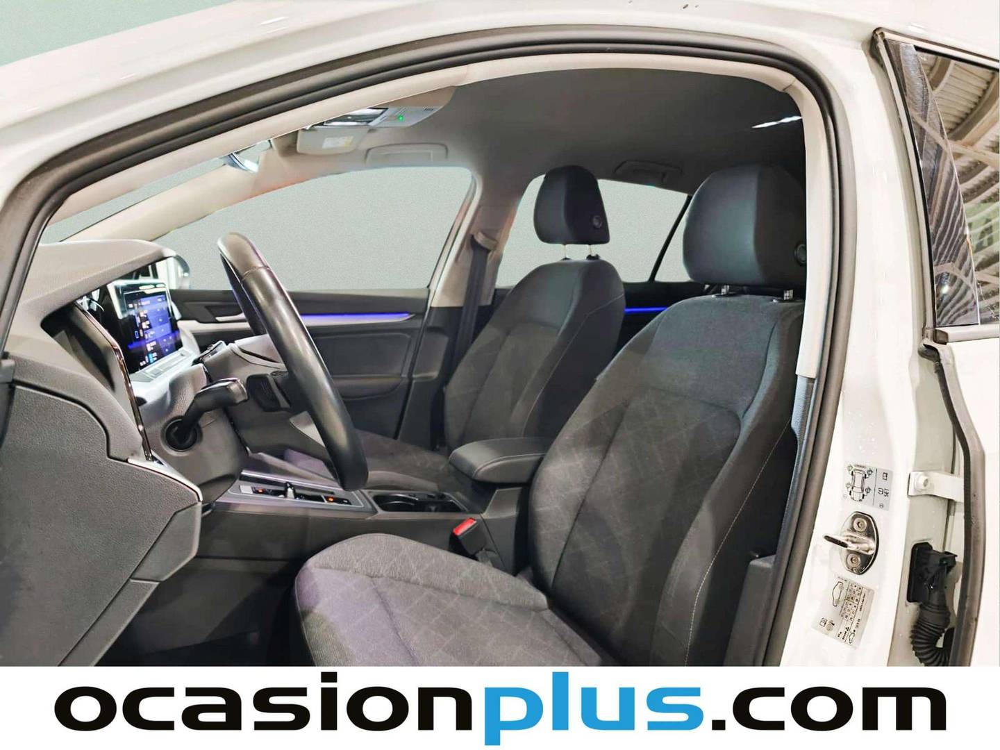 Foto asientos delanteros Volkswagen Golf Volkswagen Golf Life 1.0 eTSI (110 CV) DSG