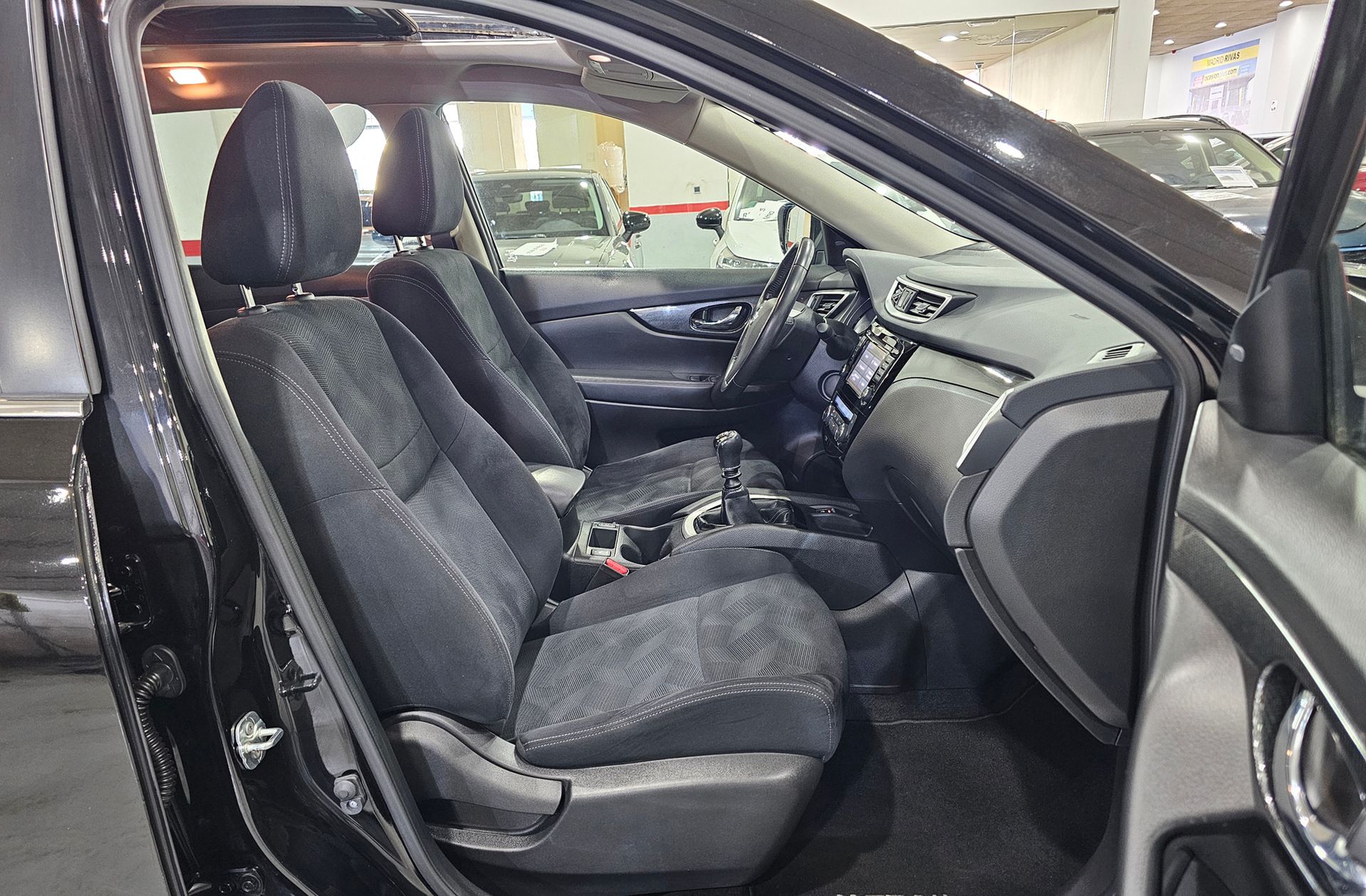 Nissan X-Trail 1.6 dCi Tekna 4x2 - foto 20