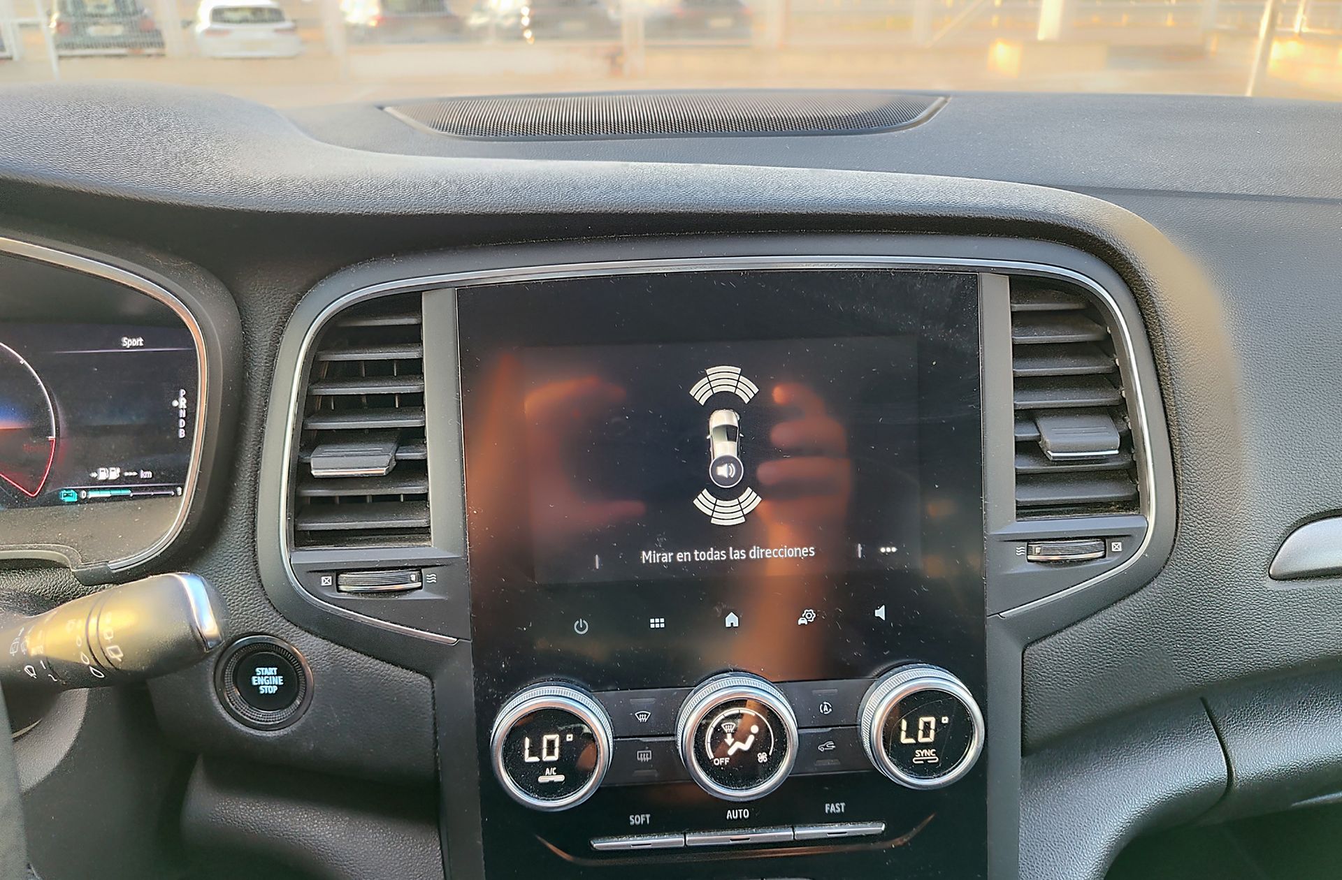 Renault Mégane Sport Tourer E-Tech Intens - foto 8