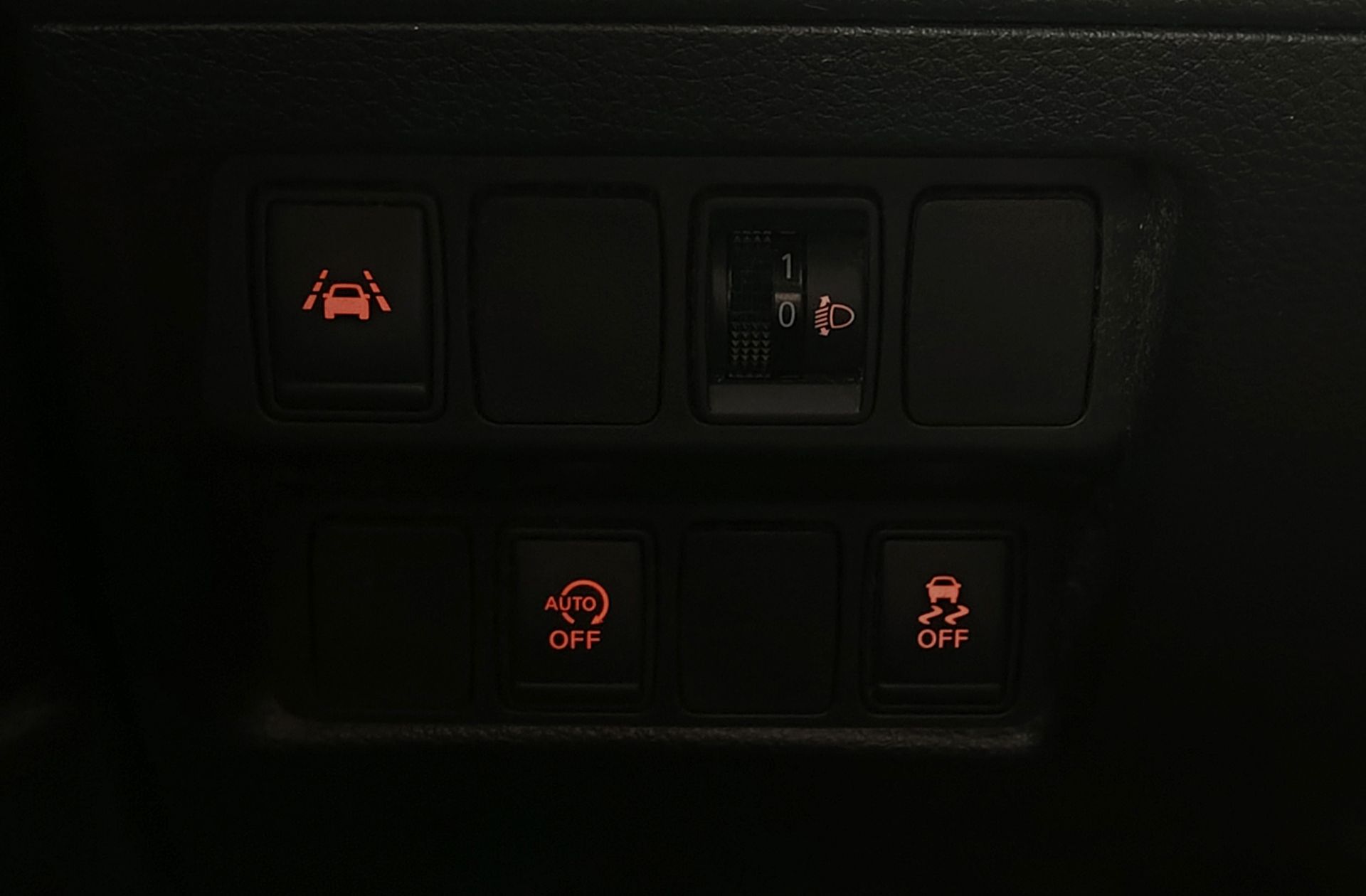 Nissan Qashqai dCi 110 N-Connecta 4x2 - foto 22