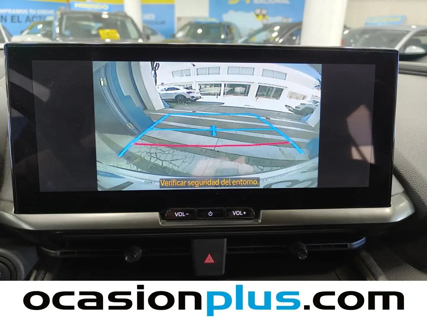 Foto Toyota C-HR Toyota C-HR 200H Advance (184 CV)