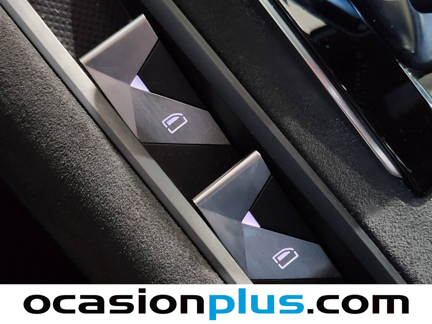 DS DS 7 Crossback DS DS7 Crossback BlueHDi 130 DE Performance Line AT (130 CV) automático