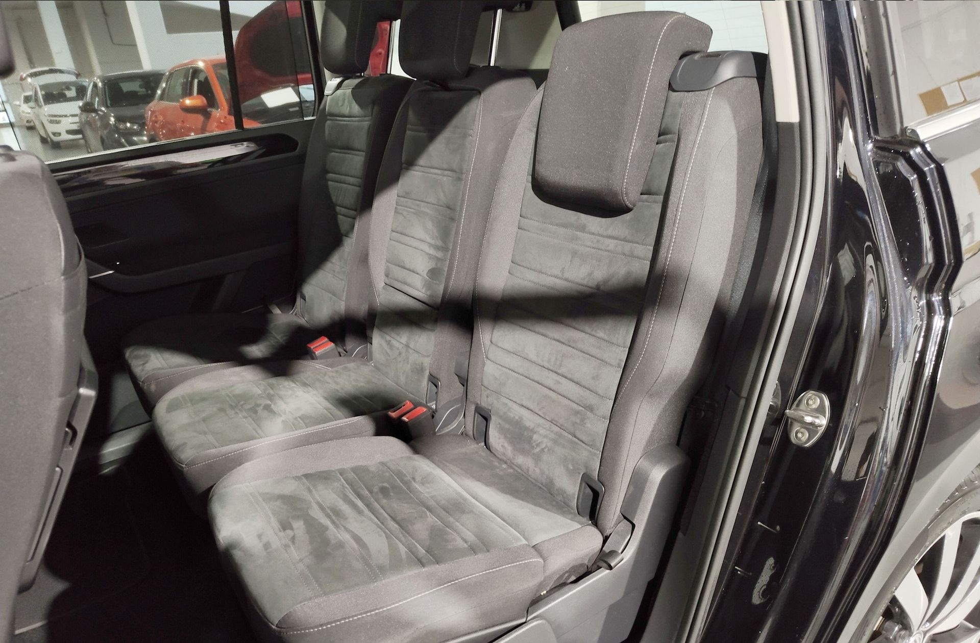 Volkswagen Touran Sport 2.0 TDI BMT DSG - foto 18