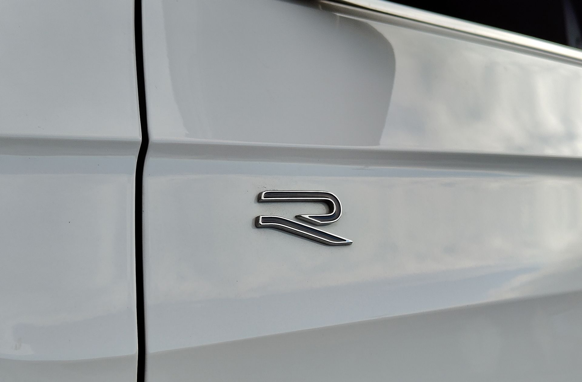 Volkswagen T-Cross R-Line 1.0 TSI DSG - foto 5
