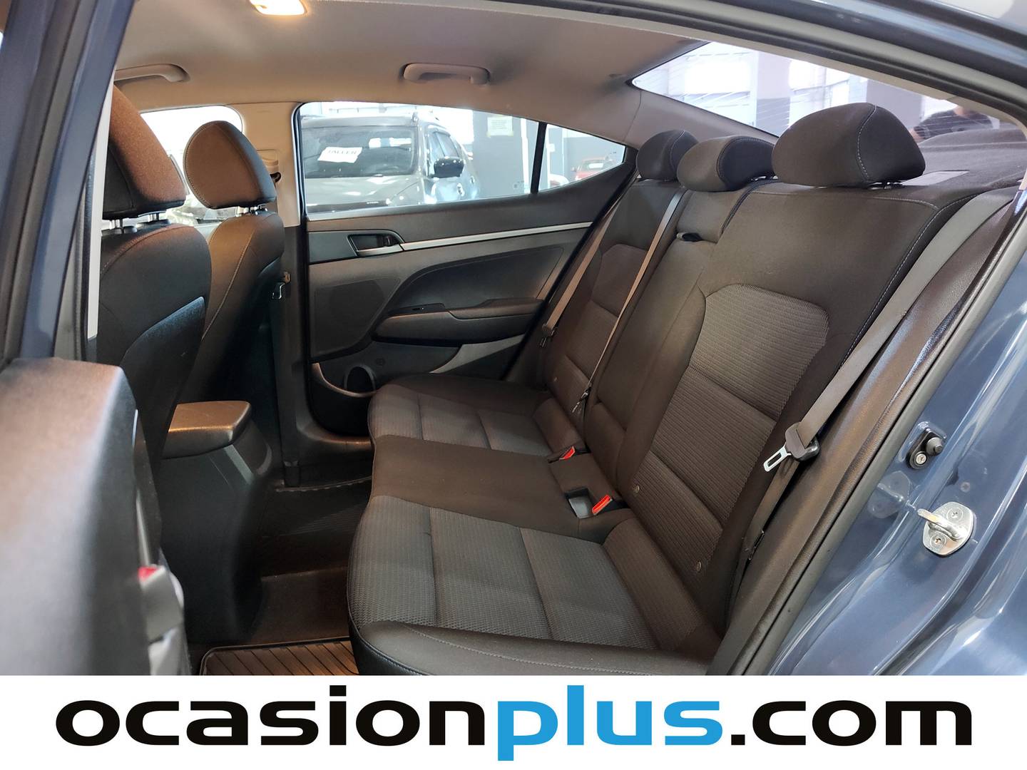 Hyundai Elantra Hyundai Elantra 1.6 MPI Klass auto  (128 Cv) al mejor precio