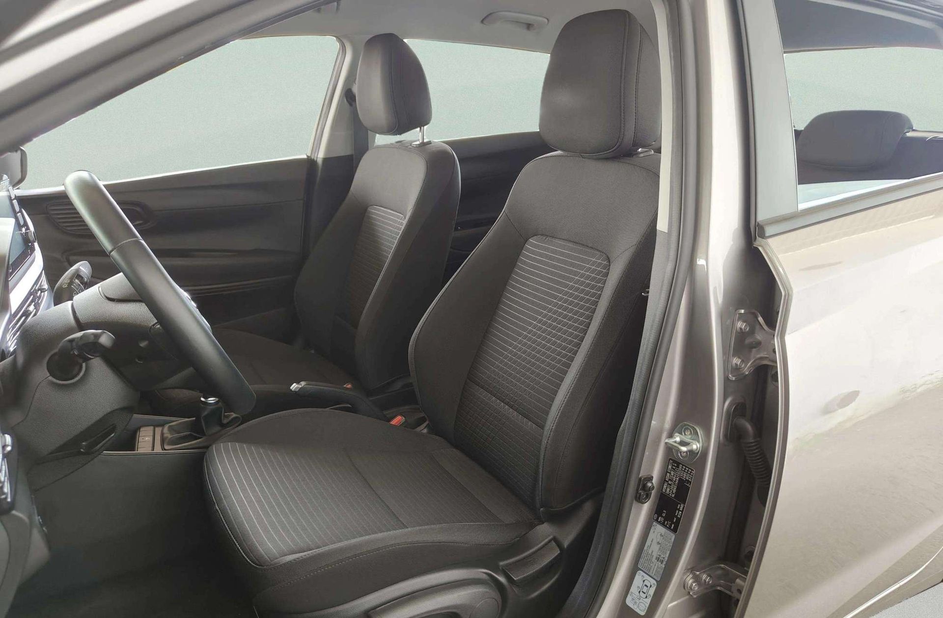 Hyundai i20 1.2 MPI Klass - foto 12