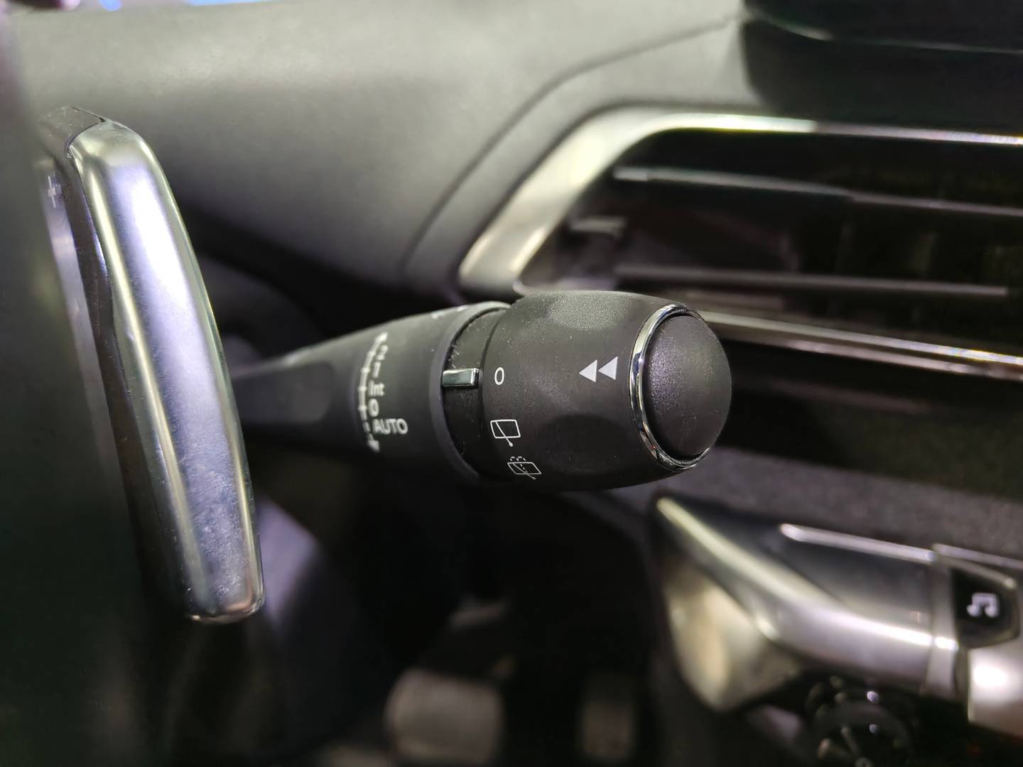 Peugeot 5008 Peugeot 5008 BlueHDI 130 S&S Allure Pack EAT8 (130 CV) al mejor precio