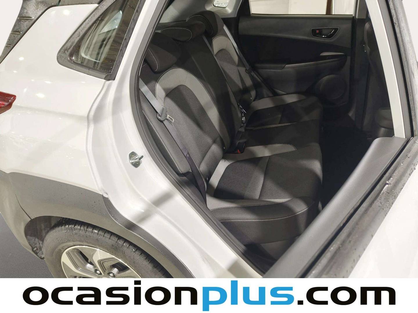 Foto Hyundai Kona Hyundai Kona 1.6 GDI HEV Klass DT (141 CV)