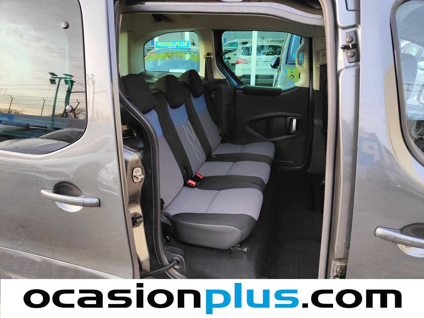 Foto Peugeot Partner Peugeot Partner Tepee BlueHDi 100 Active (100 CV)