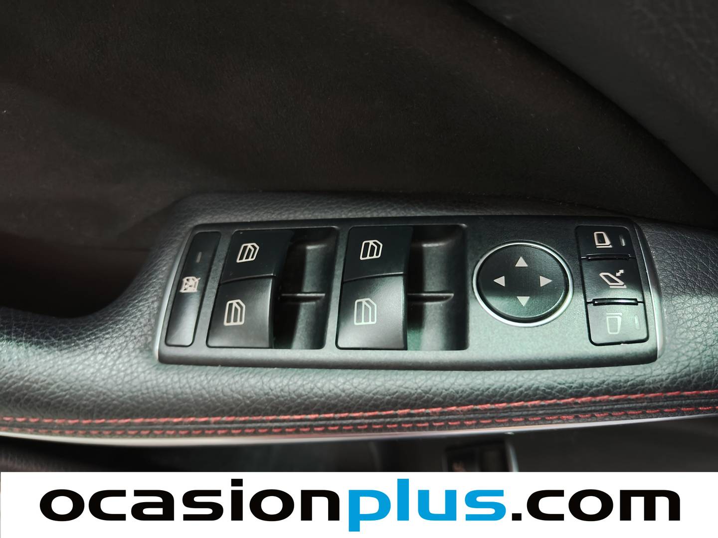 Foto Mercedes GLA Mercedes-Benz GLA 200 d  (136 CV) Pack AMG