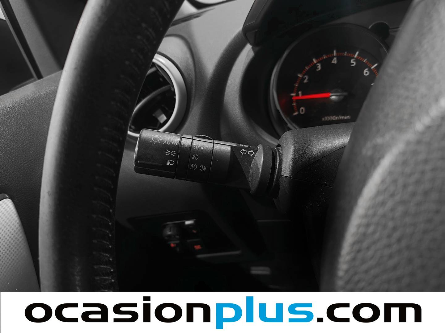 Extras del Nissan QASHQAI Nissan Qashqai 1.6 Acenta 4x2 (115 CV)