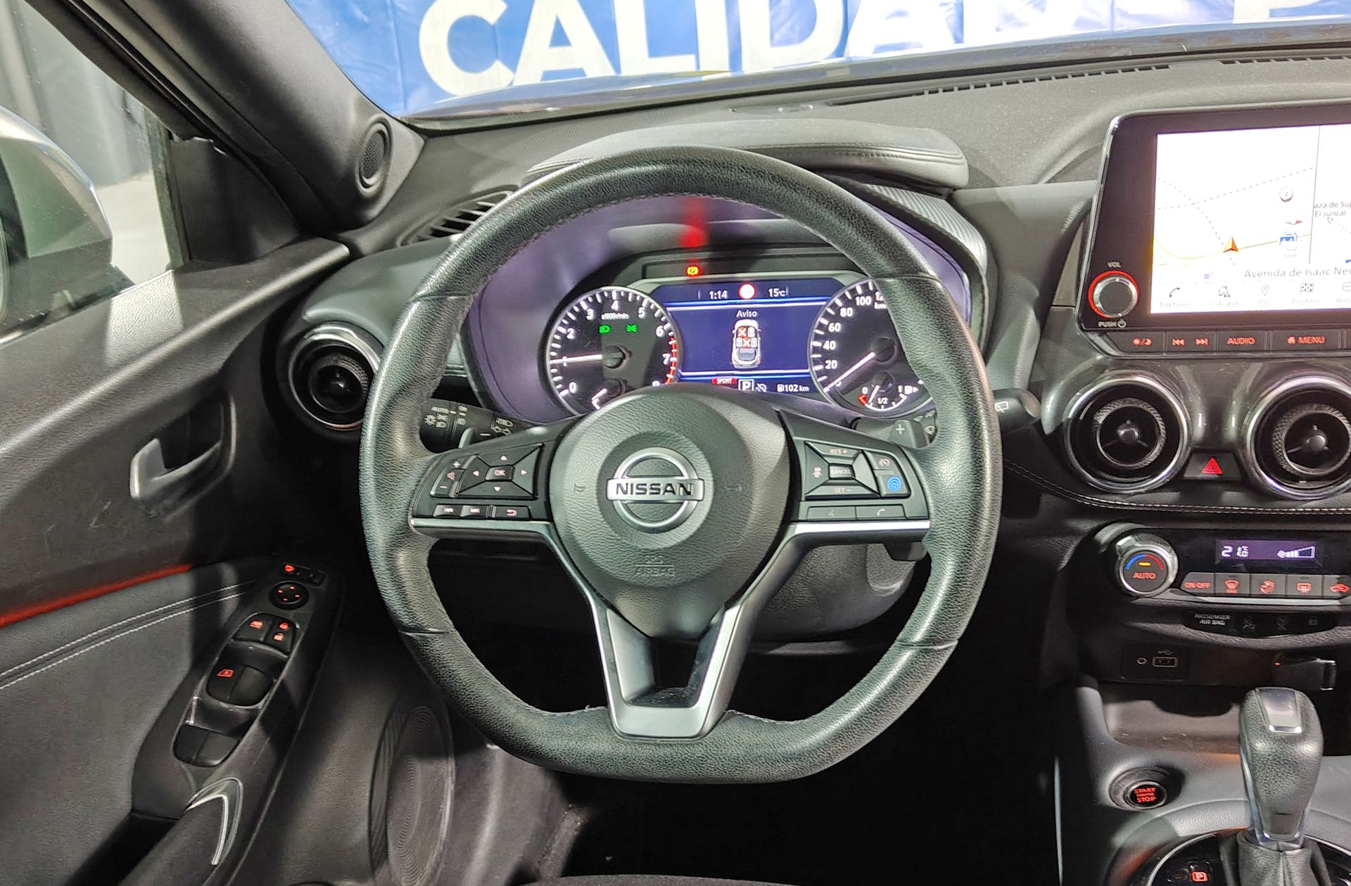 Nissan Juke 1.0 DIG-T Tekna DCT - foto 23