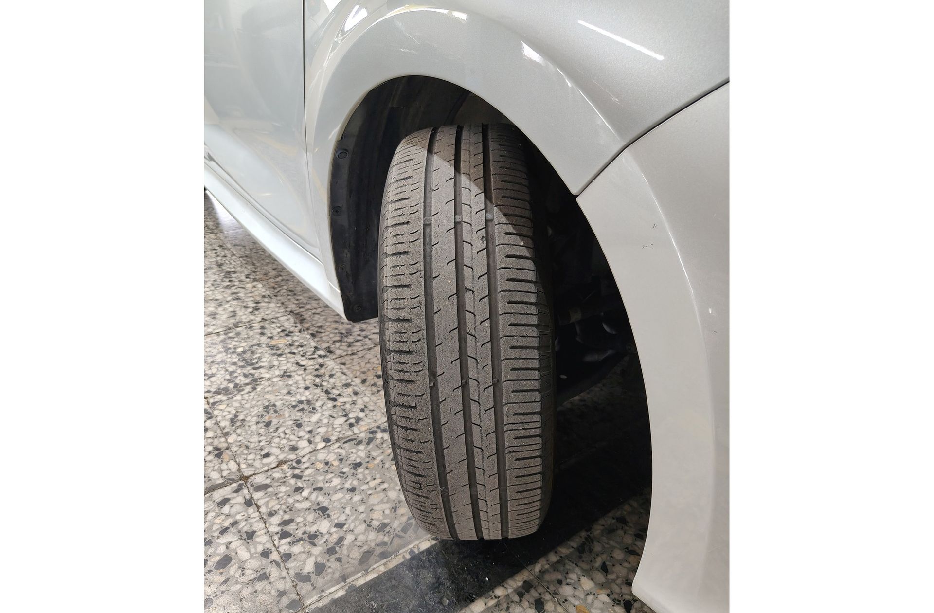 Toyota Yaris 1.5 S-Edition - foto 28