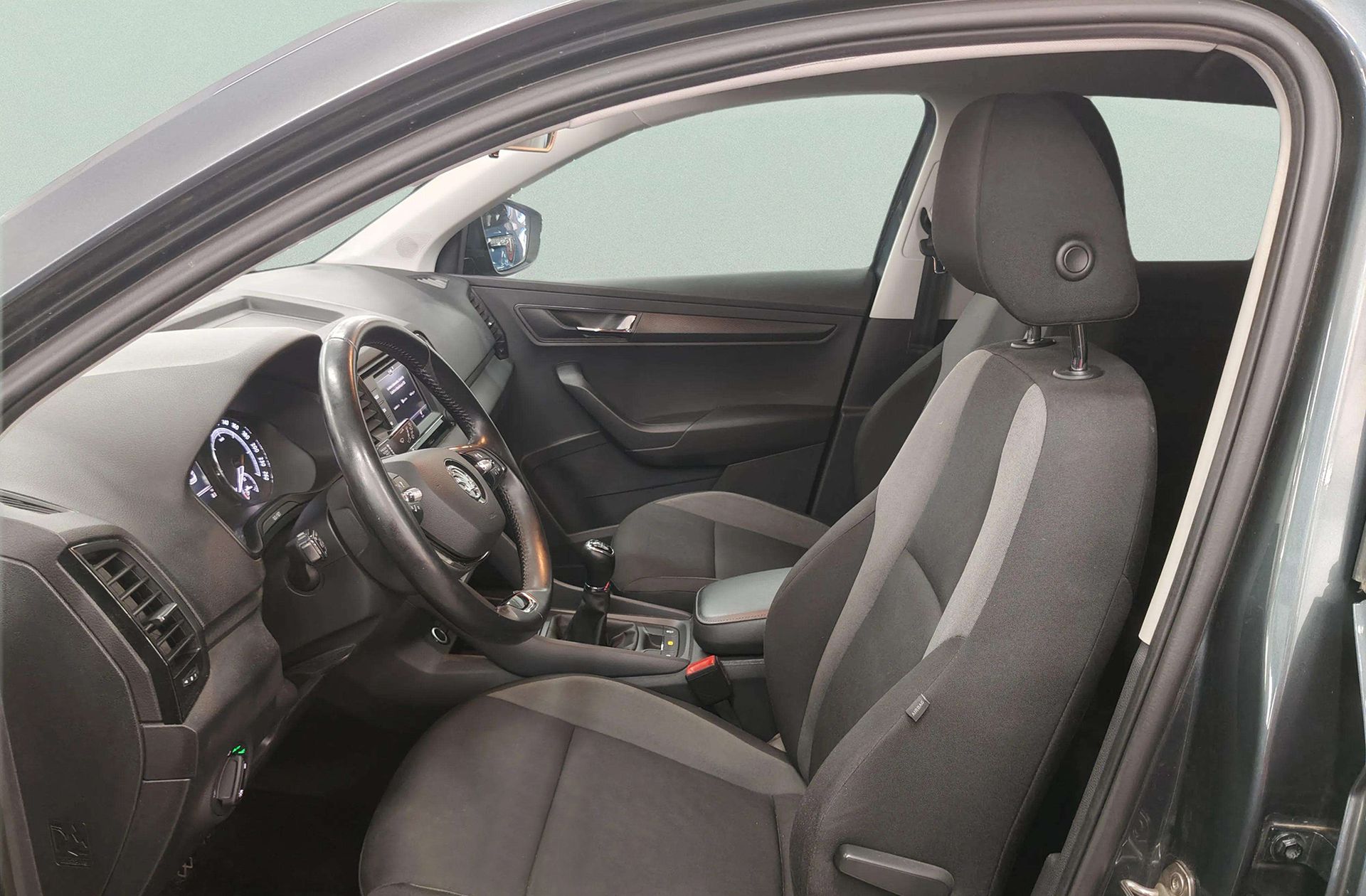 Škoda Karoq 1.0 TSI Active - foto 11