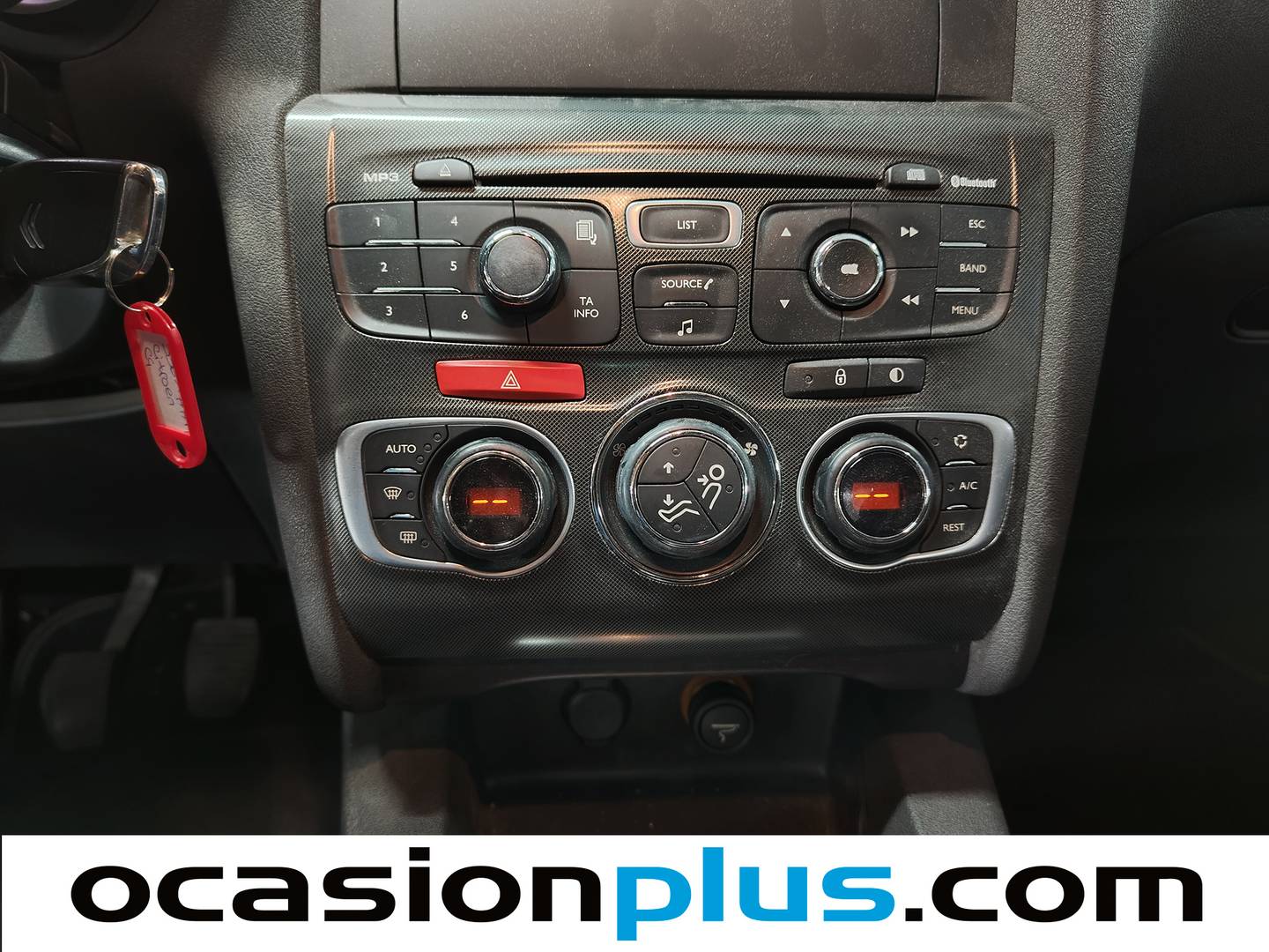 Extras del Citroën C4 Citroën C4 1.6 e-HDI Collection CMP (112 CV)
