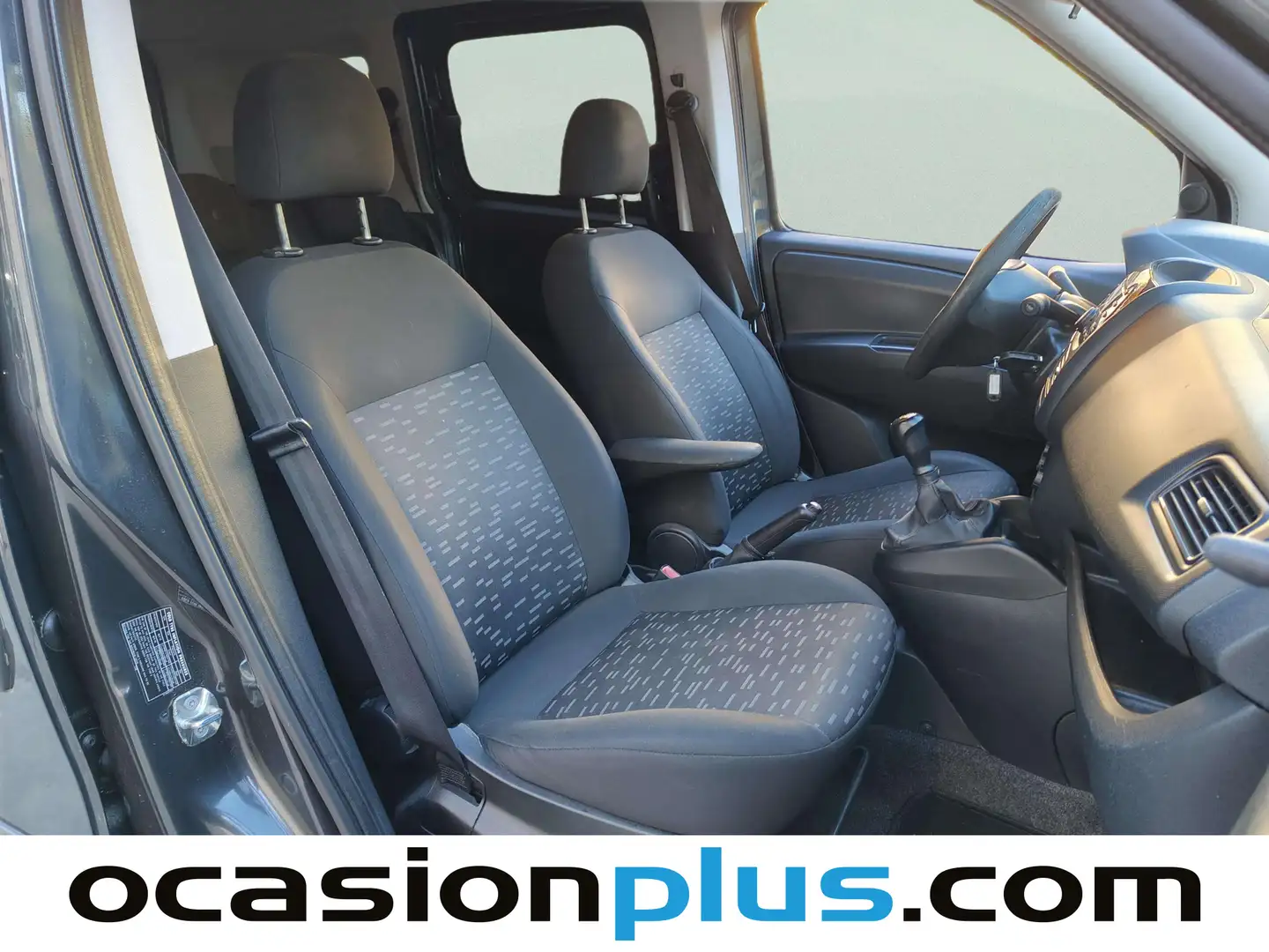 Foto Opel Combo Opel Combo Tour Tour 1.3 CDTI Expression L1H1 (95 CV)