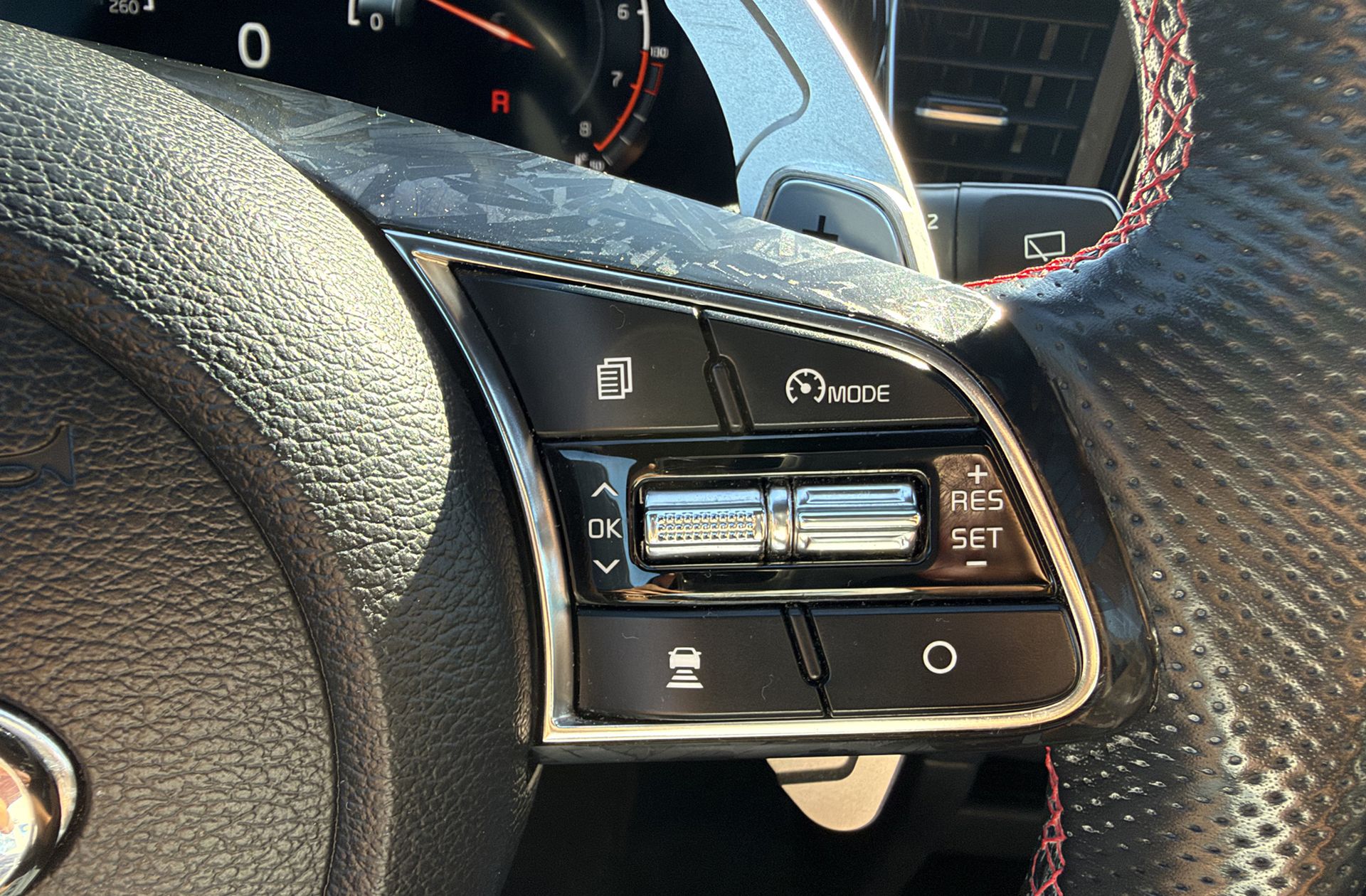 Kia ProCeed 1.6 T-GDi GT DCT - foto 32