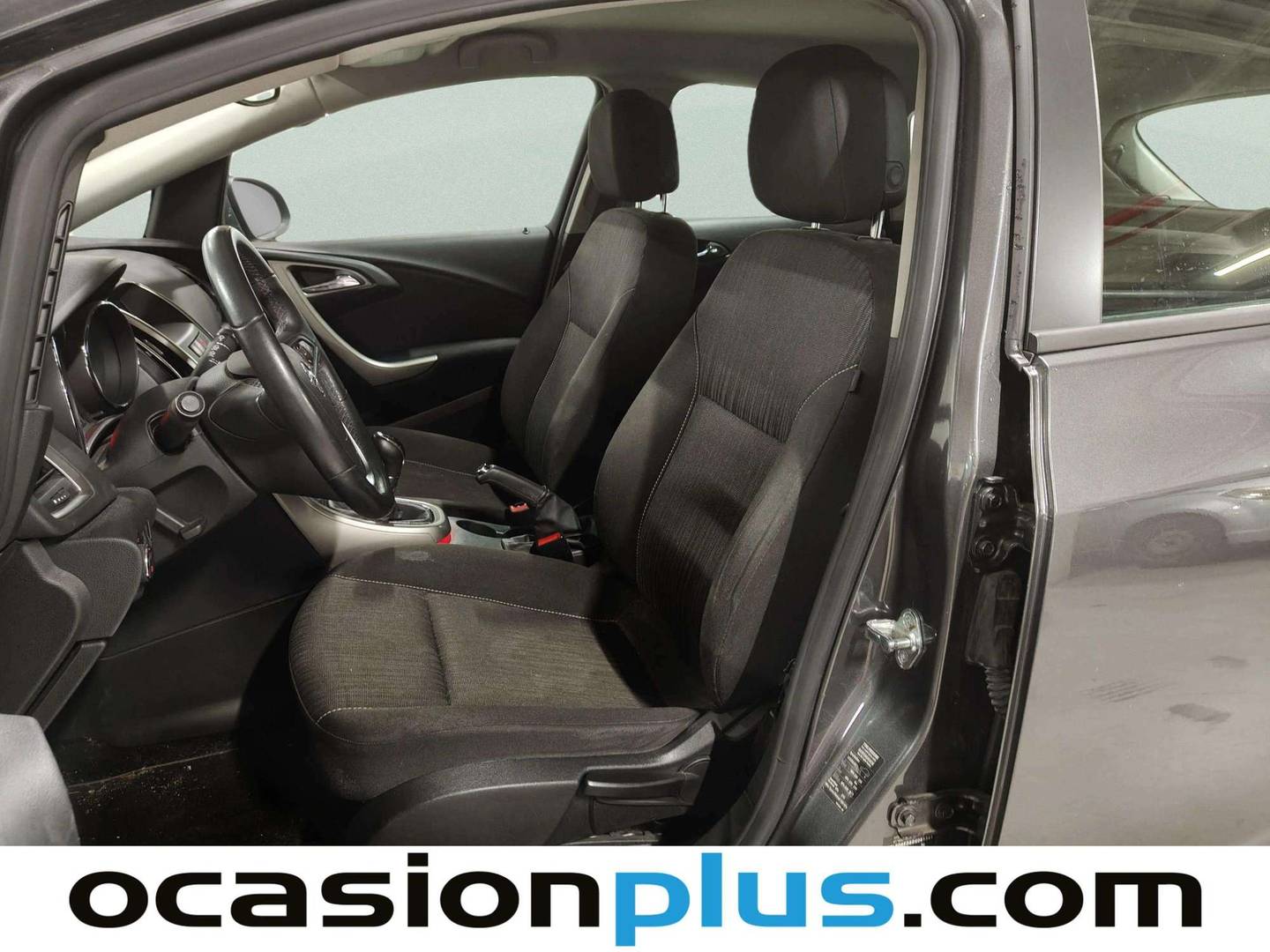 Foto asientos delanteros Opel Astra Opel Astra 1.6 Enjoy (115 CV)