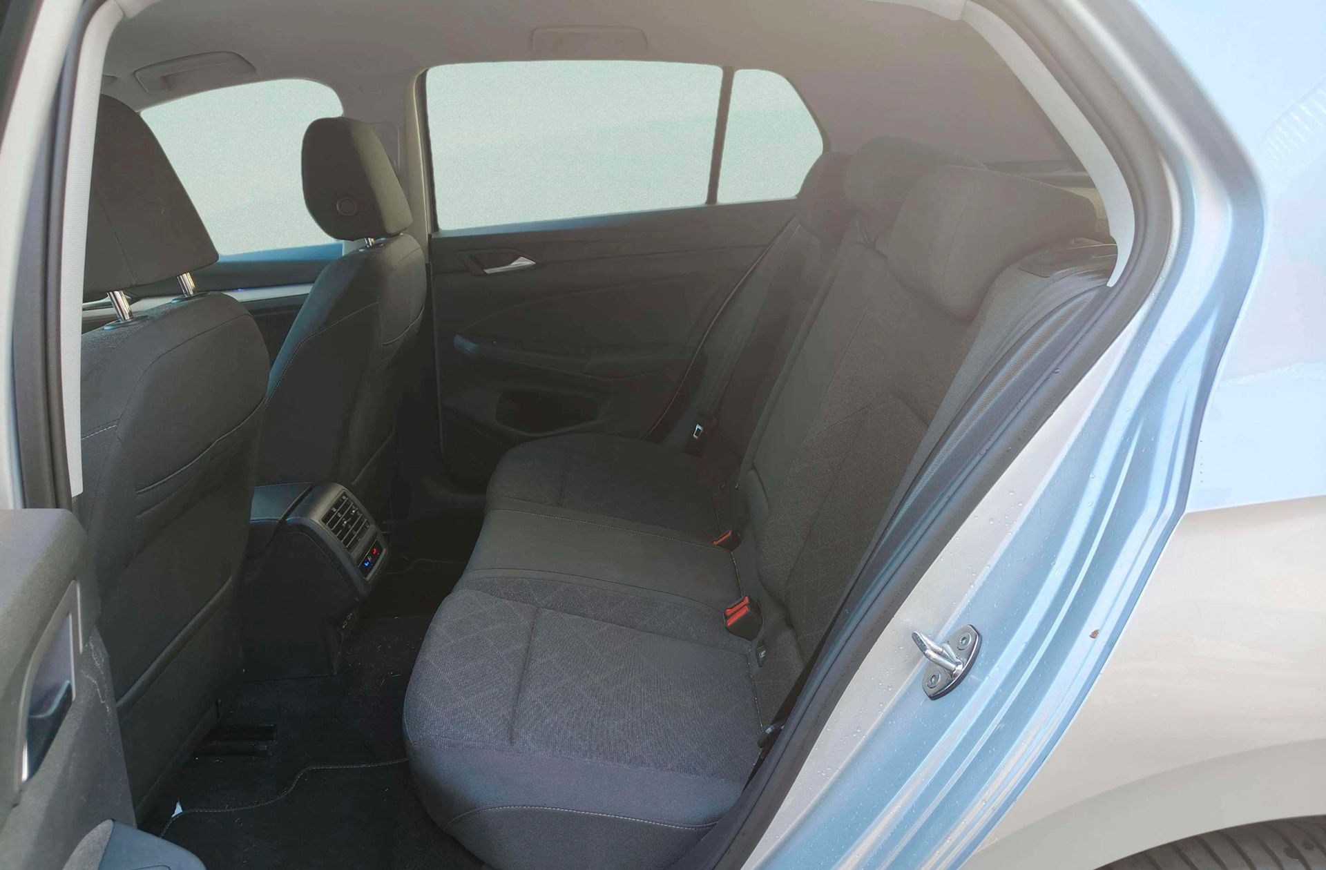 Volkswagen Golf Life 1.5 eTSI DSG - foto 10