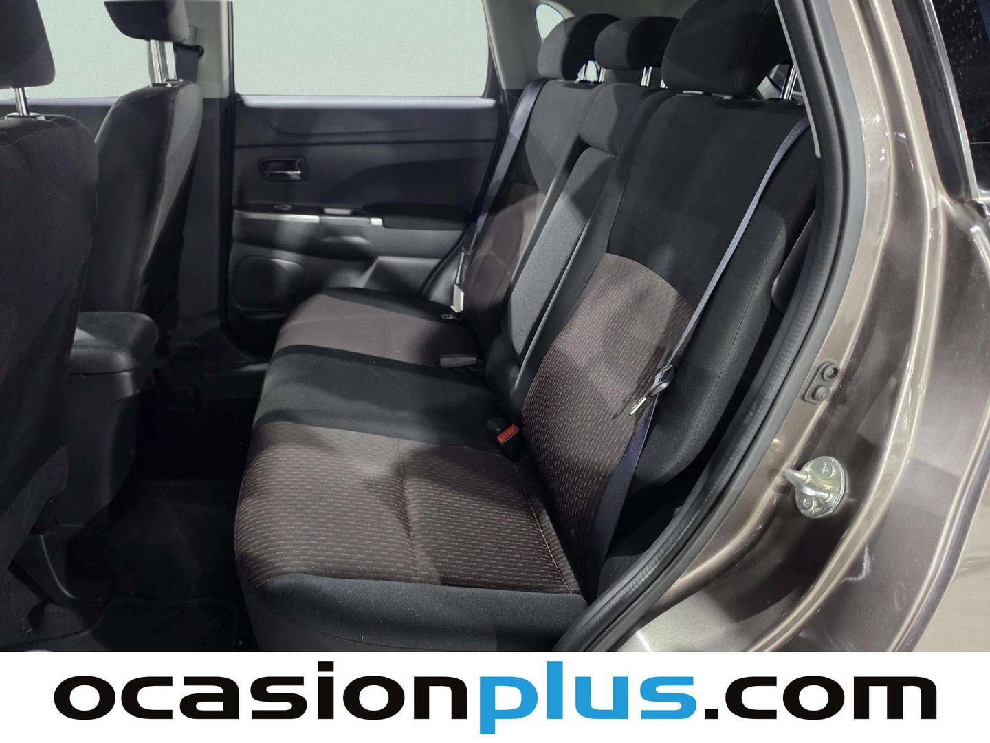 Foto asientos traseros Mitsubishi ASX Mitsubishi ASX 160 MPI Motion (117 CV)
