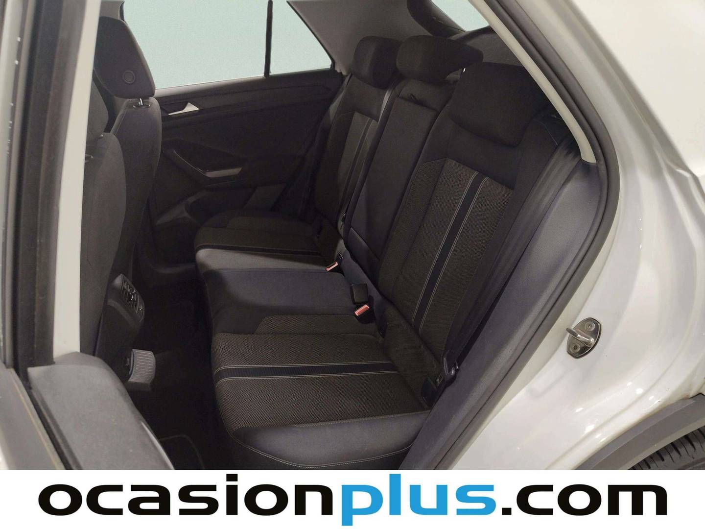 Foto asientos traseros Volkswagen T-Roc Volkswagen T-Roc Advance Style 1.0 TSI (115 CV)