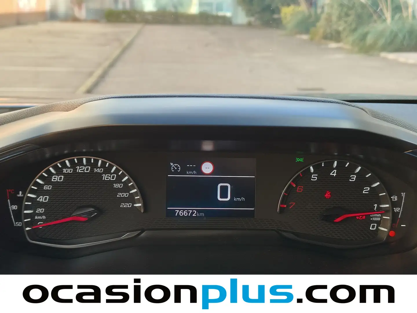 Foto Peugeot 2008 Peugeot 2008 PureTech 100 S&S Allure (100 CV)