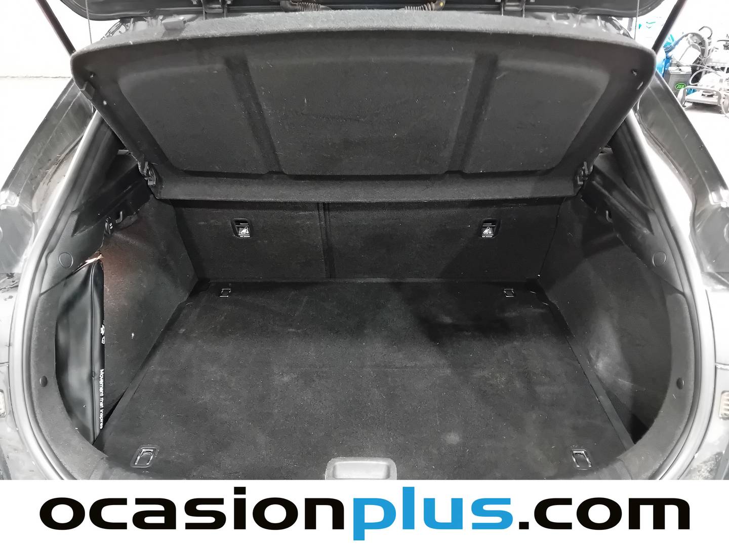 Fotos maletero KIA XCeed Kia XCeed 1.0 T-GDi Drive (100 CV)