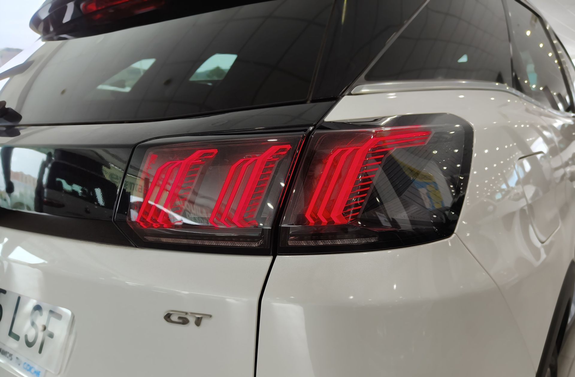 Peugeot 3008 BlueHDi 130 GT EAT8 - foto 23