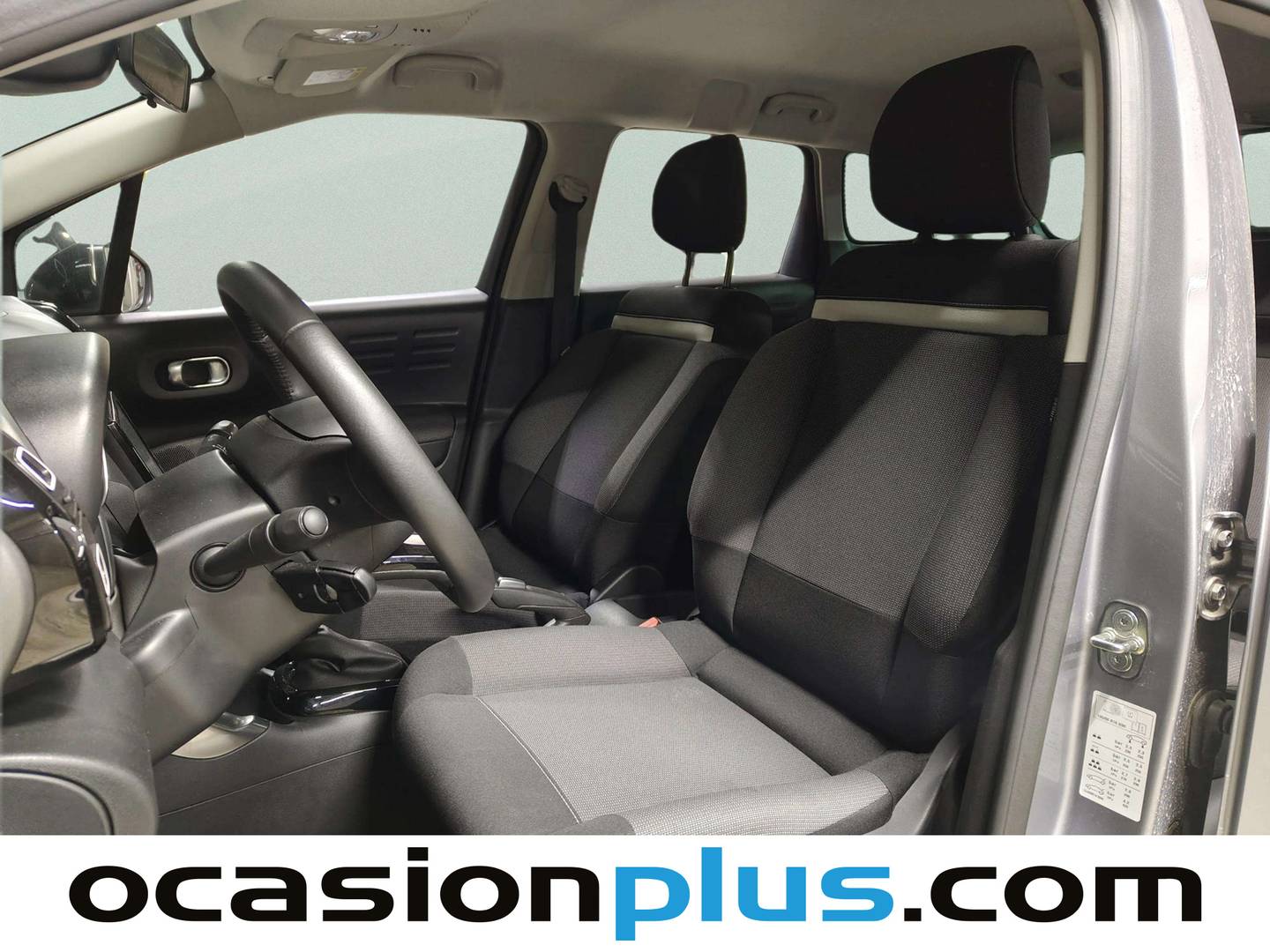 Foto asientos delanteros Citroën C3 Aircross Citroen C3 Aircross PureTech 130 S&S Max EAT6 (131 CV)