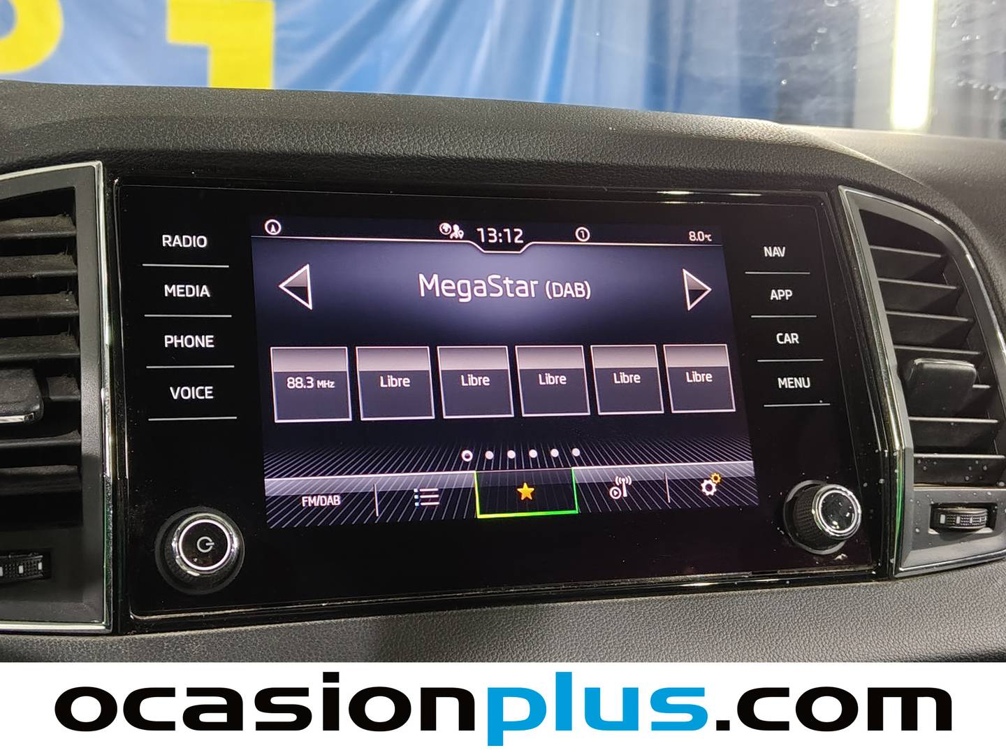 Foto Skoda Karoq Skoda Karoq 2.0 TDI Ambition 4X4 DSG (150 CV)