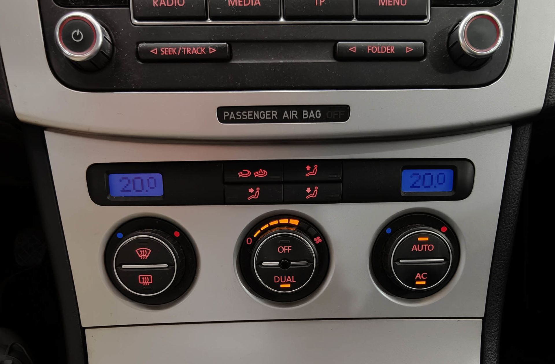 Volkswagen Passat Advance 1.4 TSI - foto 35