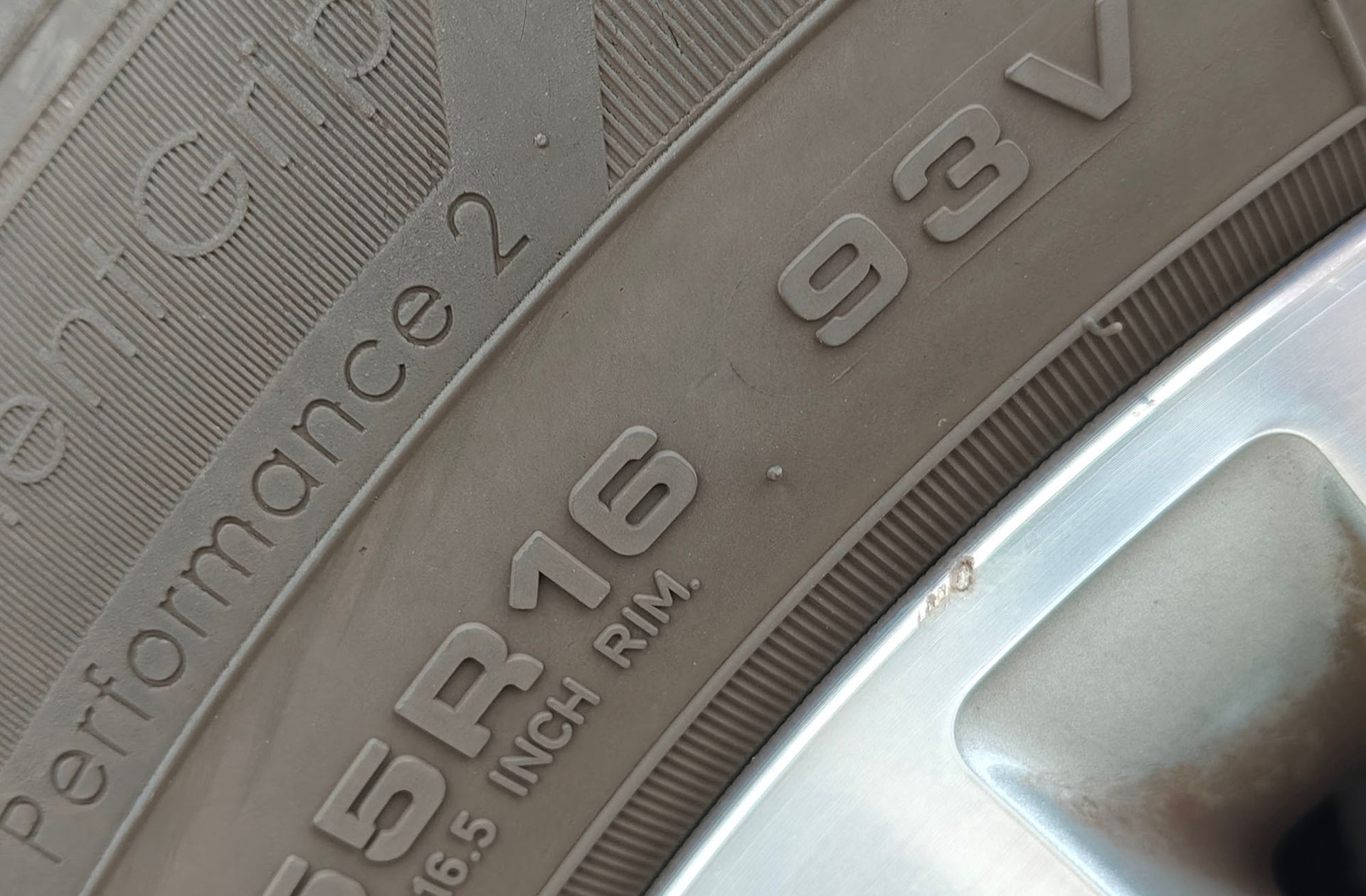 Ford C-Max 1.0 EcoBoost Trend - foto 32