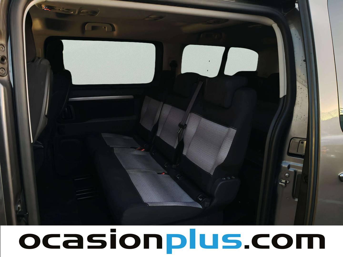 Foto asientos traseros Citroën Spacetourer Citroën Spacetourer BlueHDi 150 S&S Feel Talla XL (150 CV) 8 plazas