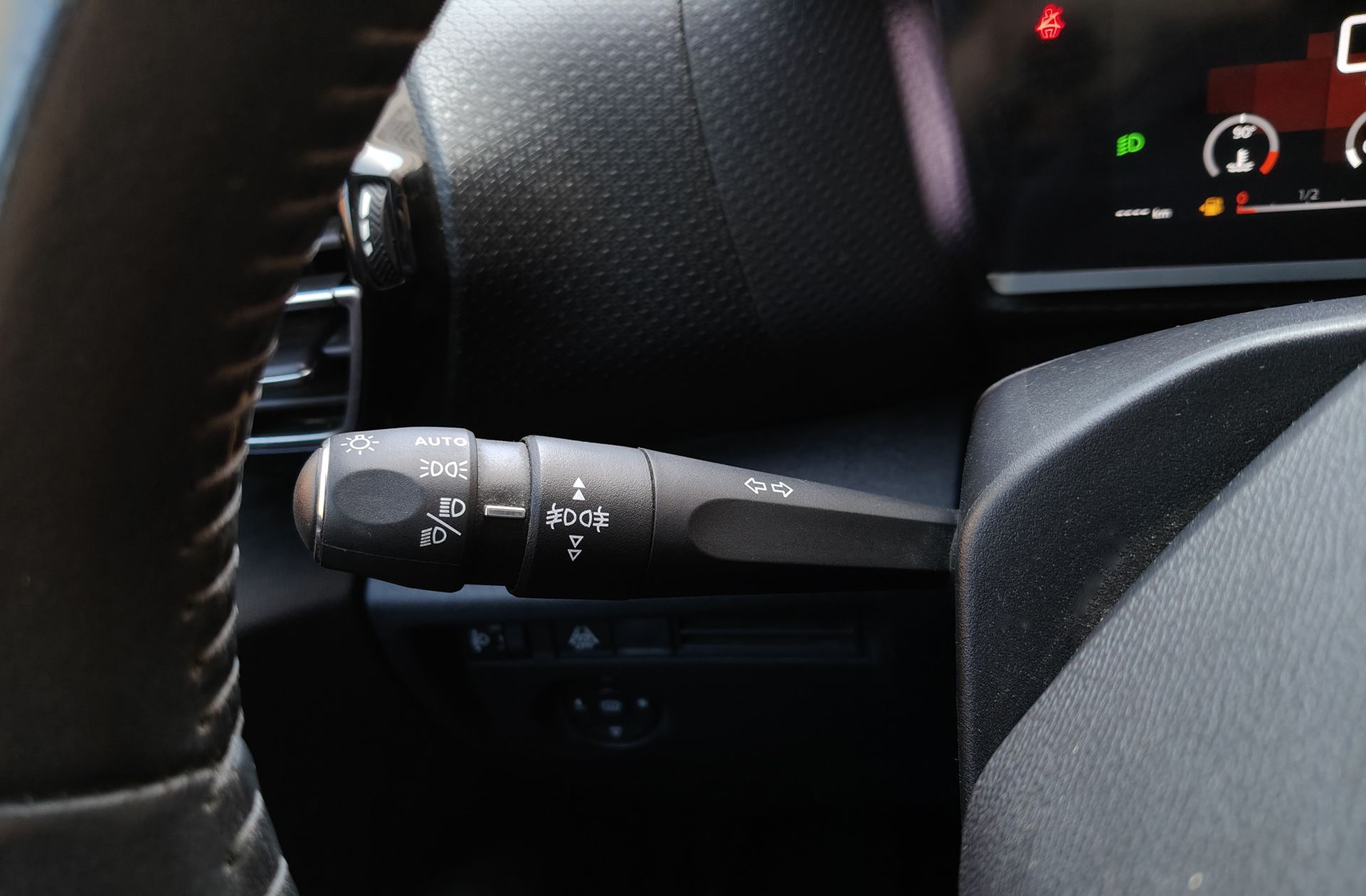 Citroën C4 PureTech 130 Feel Pack EAT8 - foto 23