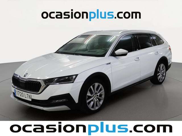 Skoda Octavia Combi 2.0 TSI 140kW(190CV) DSG 4X4 Scout de segunda mano