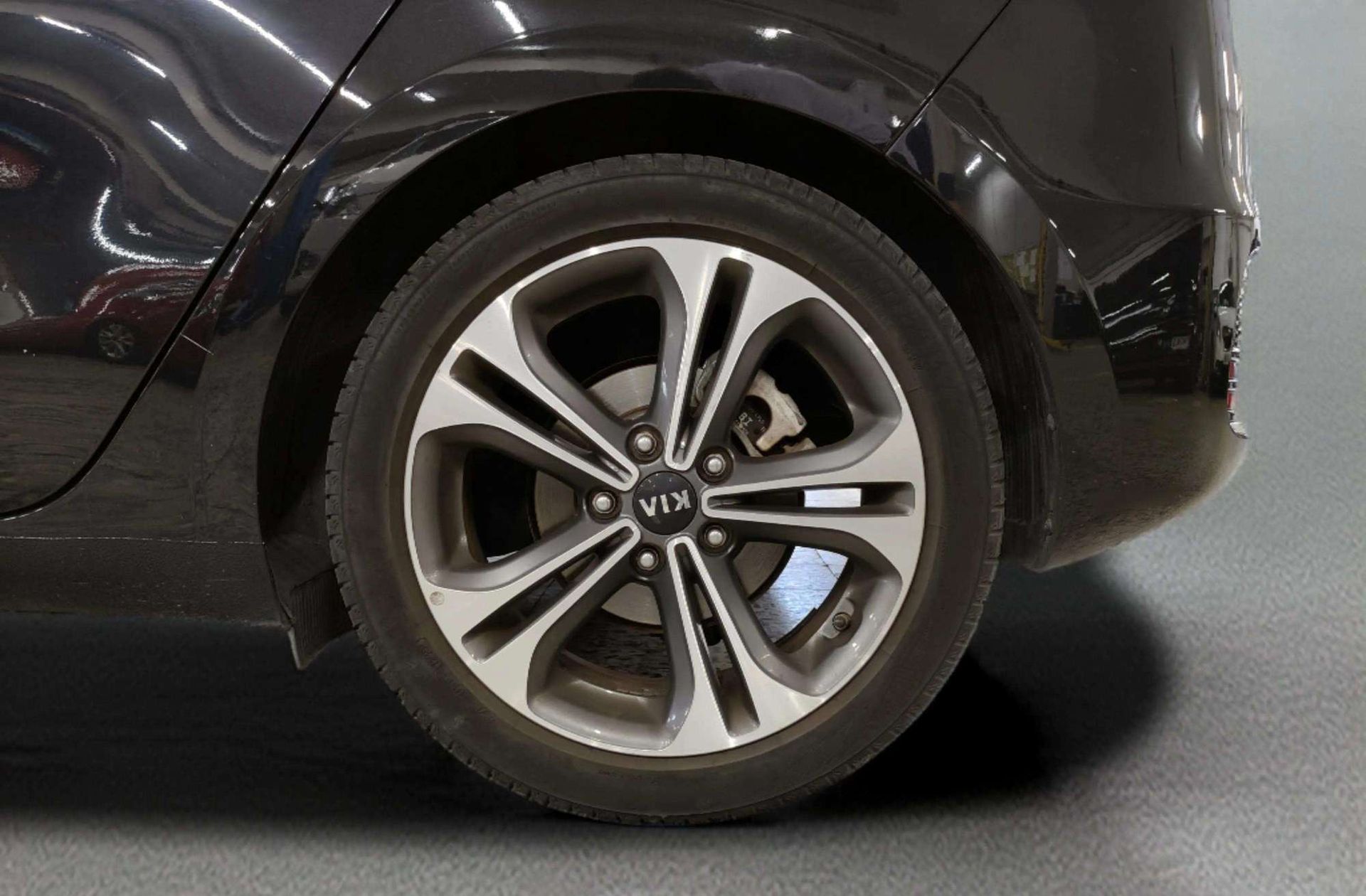 Kia Ceed 1.6 CRDi VGT x-Tech17 - foto 36
