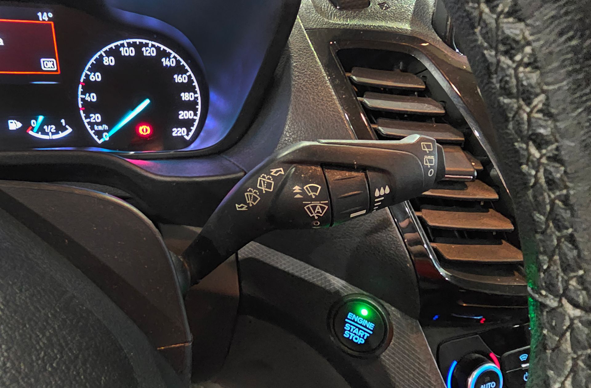 Ford Tourneo Connect 1.5 TDCi Titanium 7 plazas - foto 31