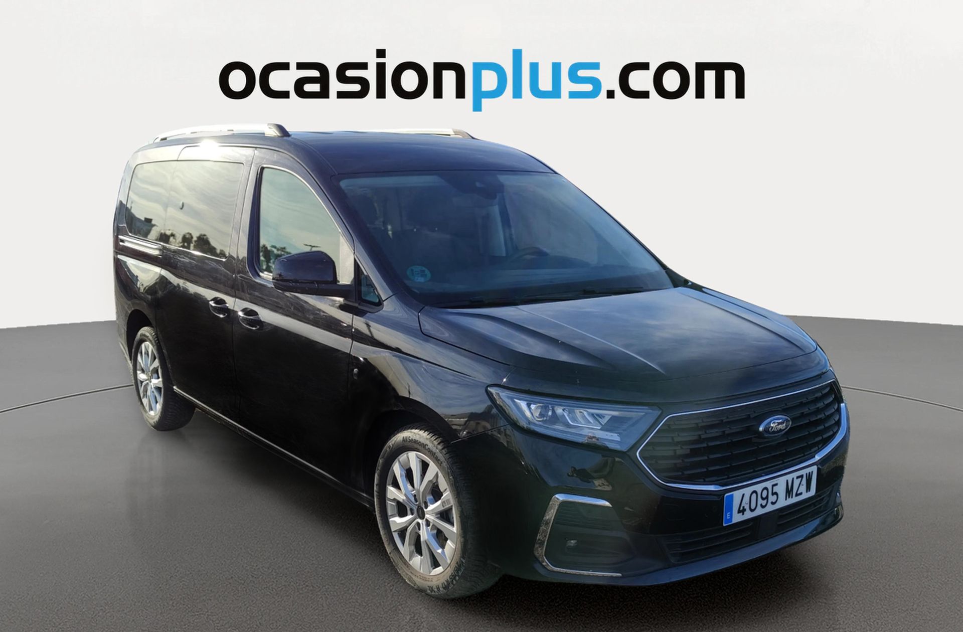 Ford Grand Tourneo Connect 2.0 EcoBlue Titanium - foto 2
