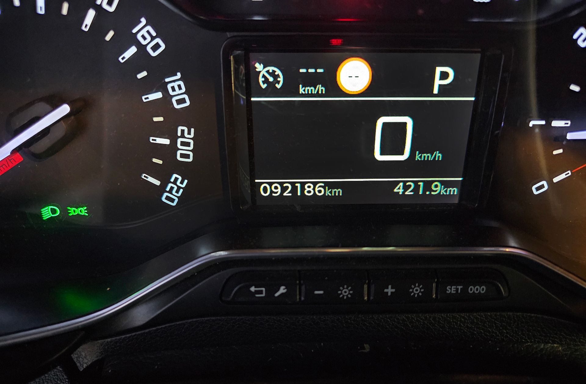 Citroën Berlingo BlueHDi 130 Talla M Shine EAT8 - foto 10